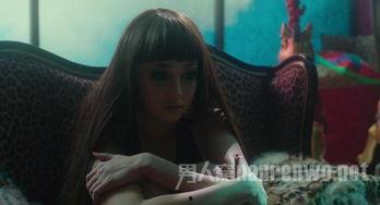 狼狈电影,生死边缘的极限挑战，人性与勇气的较量